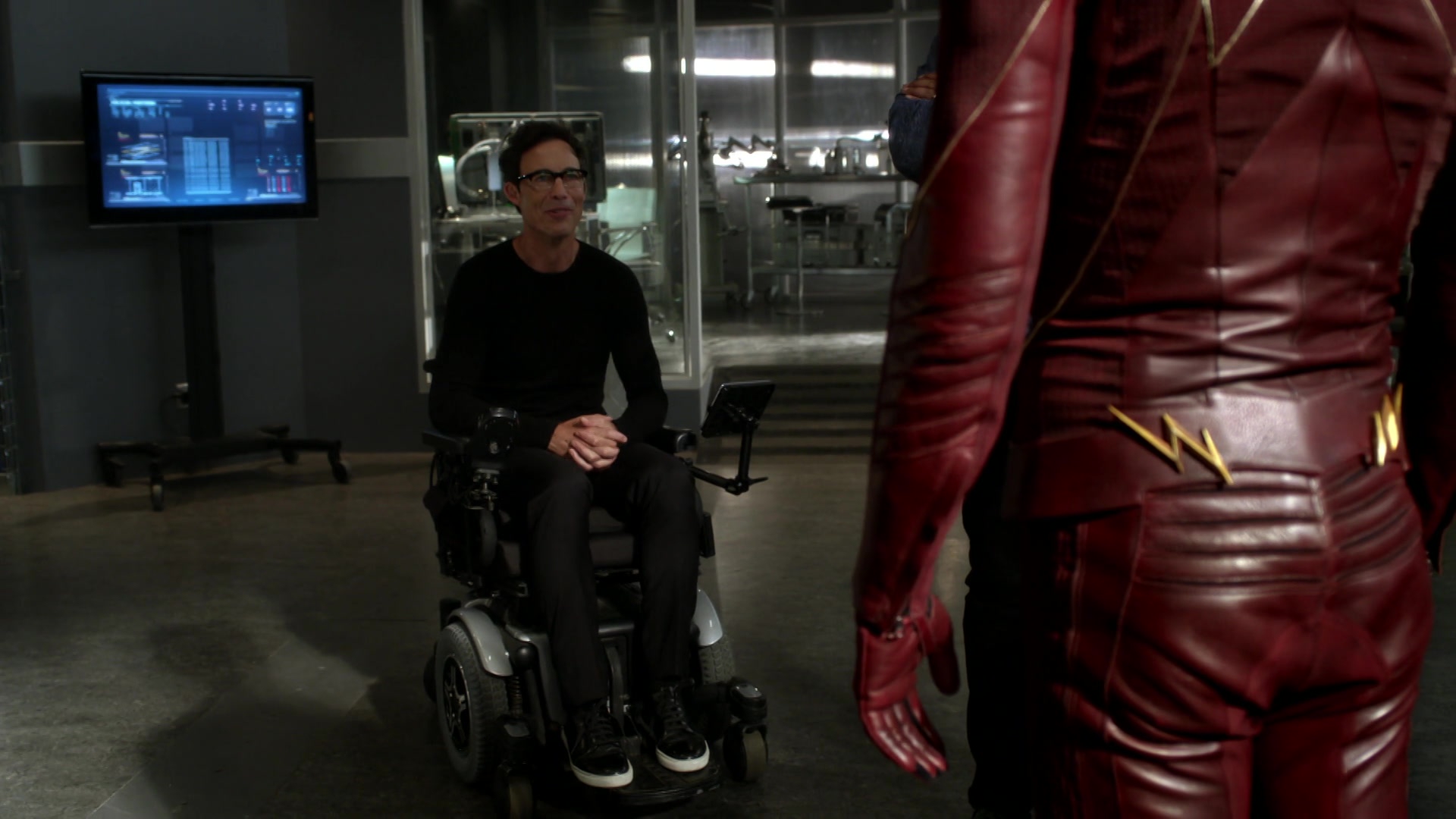 The flash season 2 episode 5 free on sale online