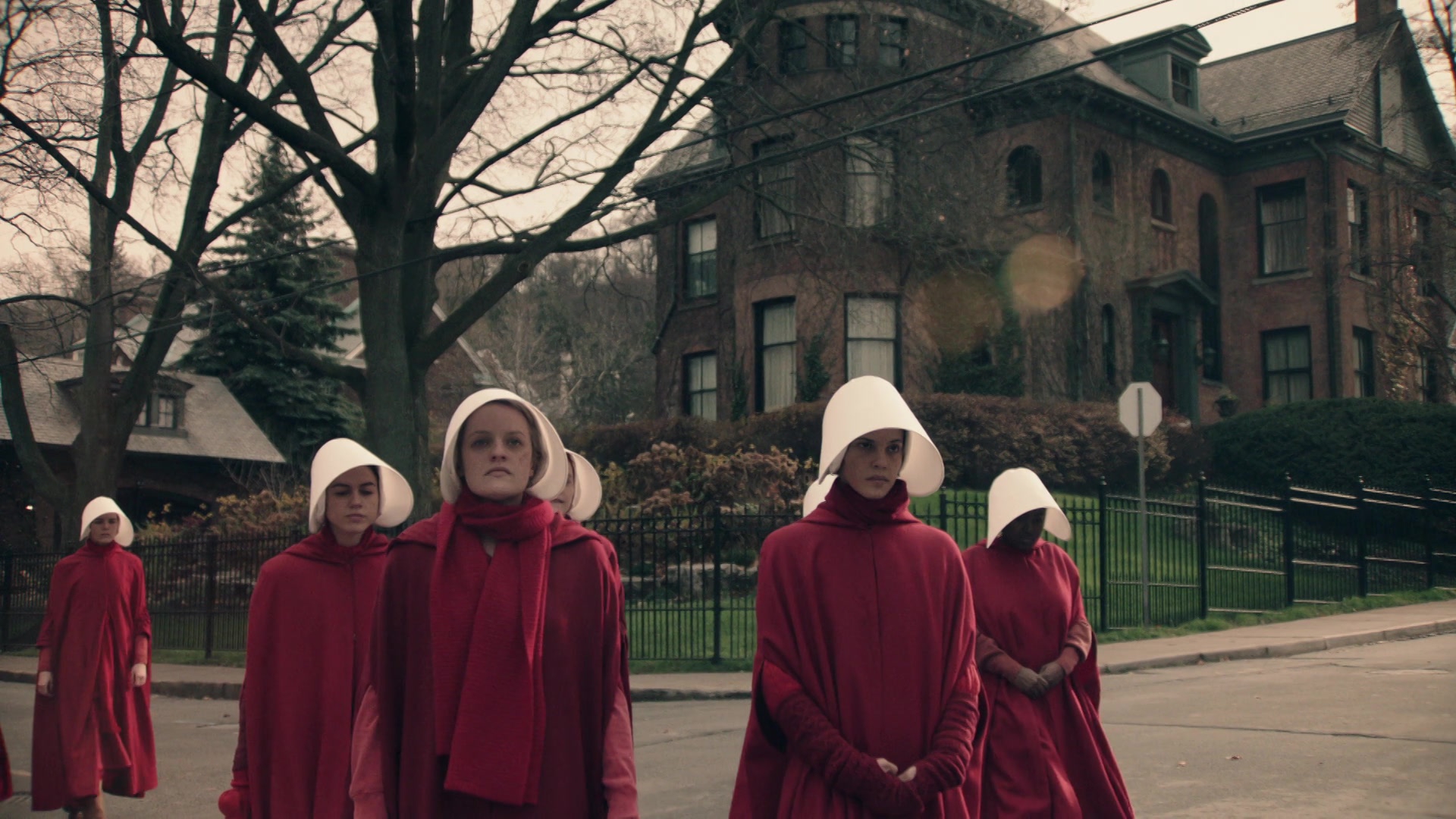 Watch The Handmaid's Tale Season 1 Online | Stream TV Shows | Stan