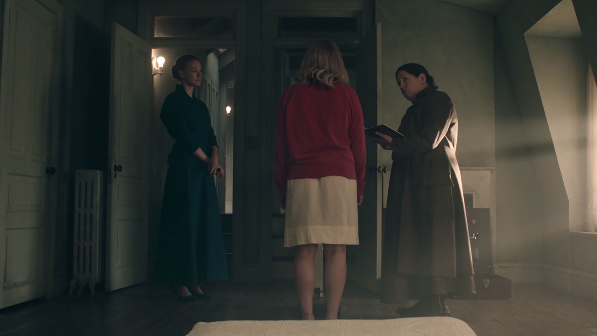Watch The Handmaid's Tale Watch Season 2 Online | Stream TV Shows | Stan