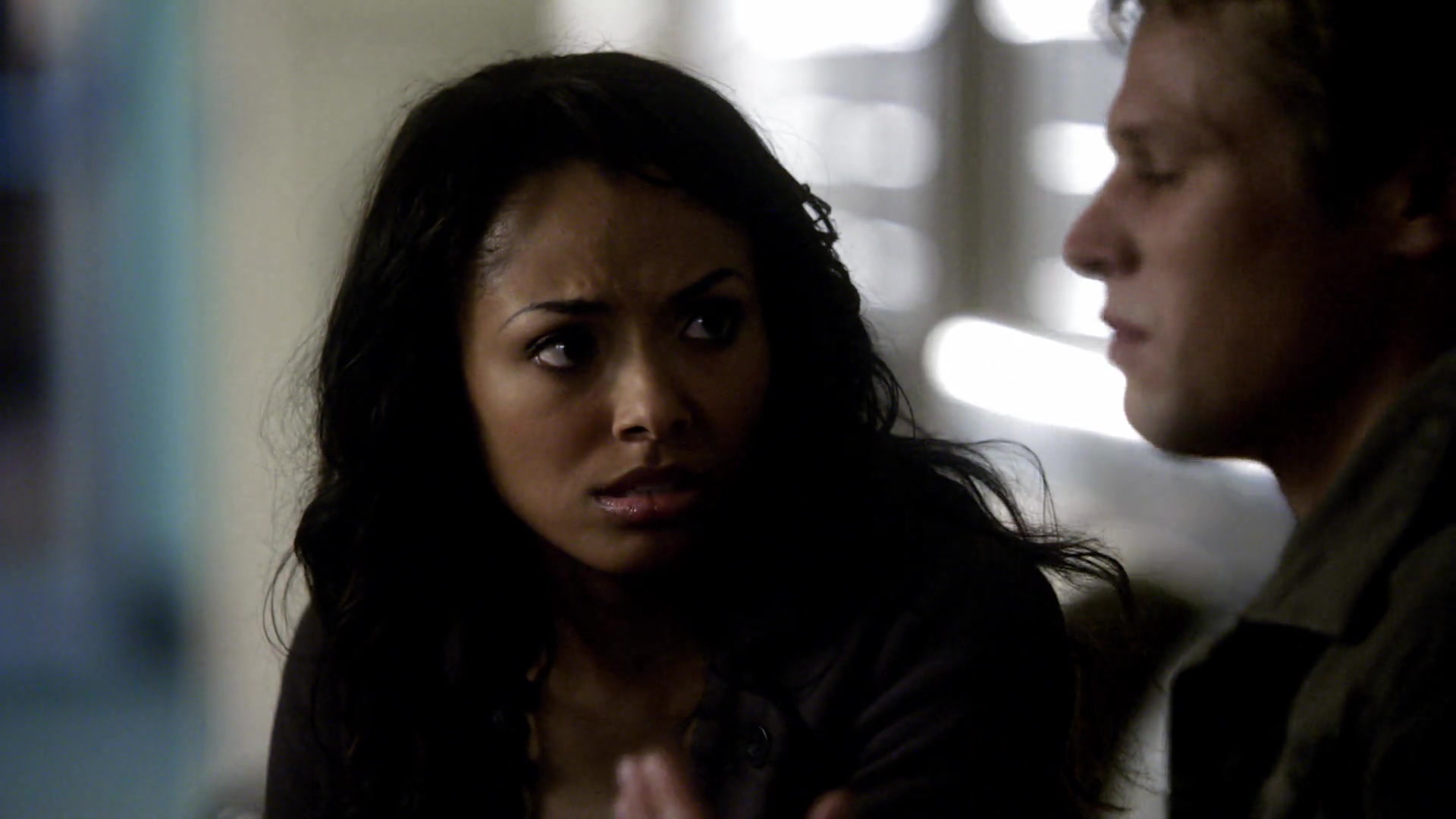 Watch The Vampire Diaries Season 2 Streaming Online