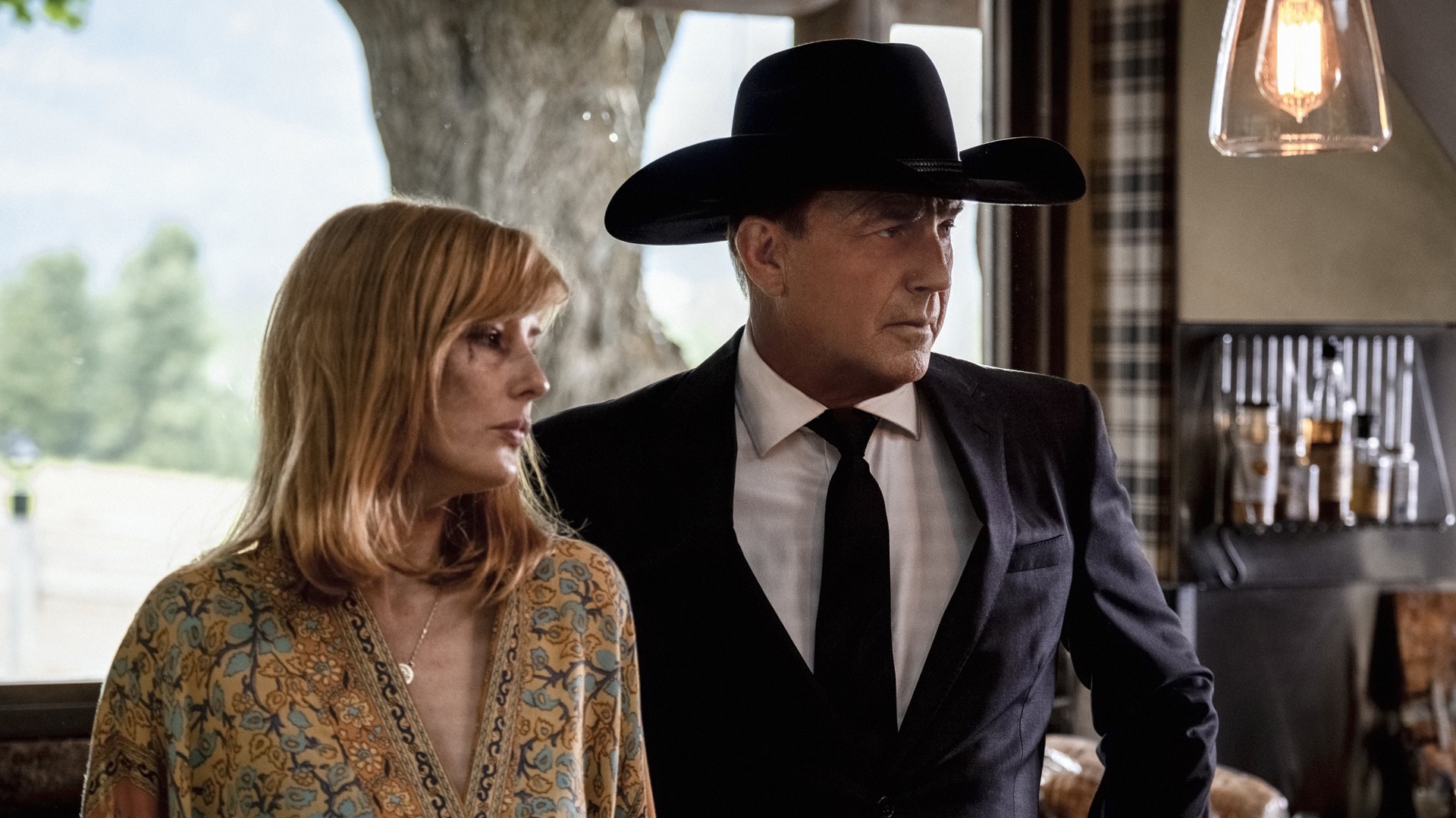 Watch yellowstone season discount 3 for free