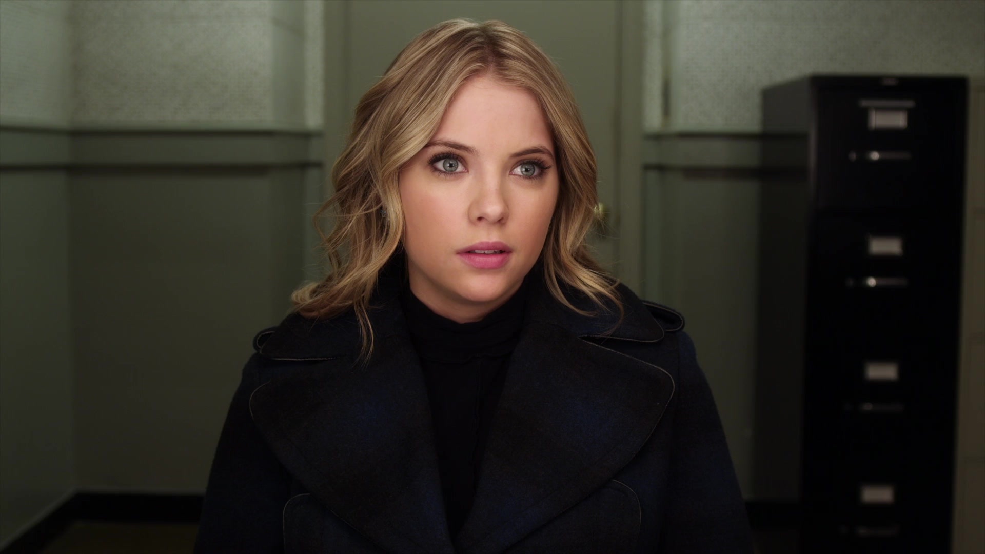 Watch Pretty Little Liars Online | Stream Seasons 1-7 Now | Stan