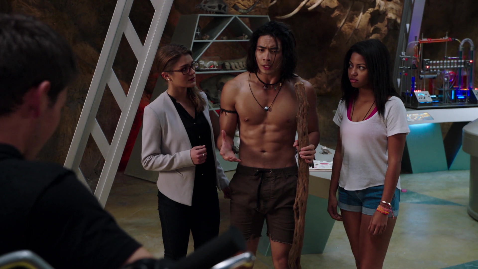 Watch Power Rangers: Dino Charge Online | Stream Seasons 1-2 Now | Stan