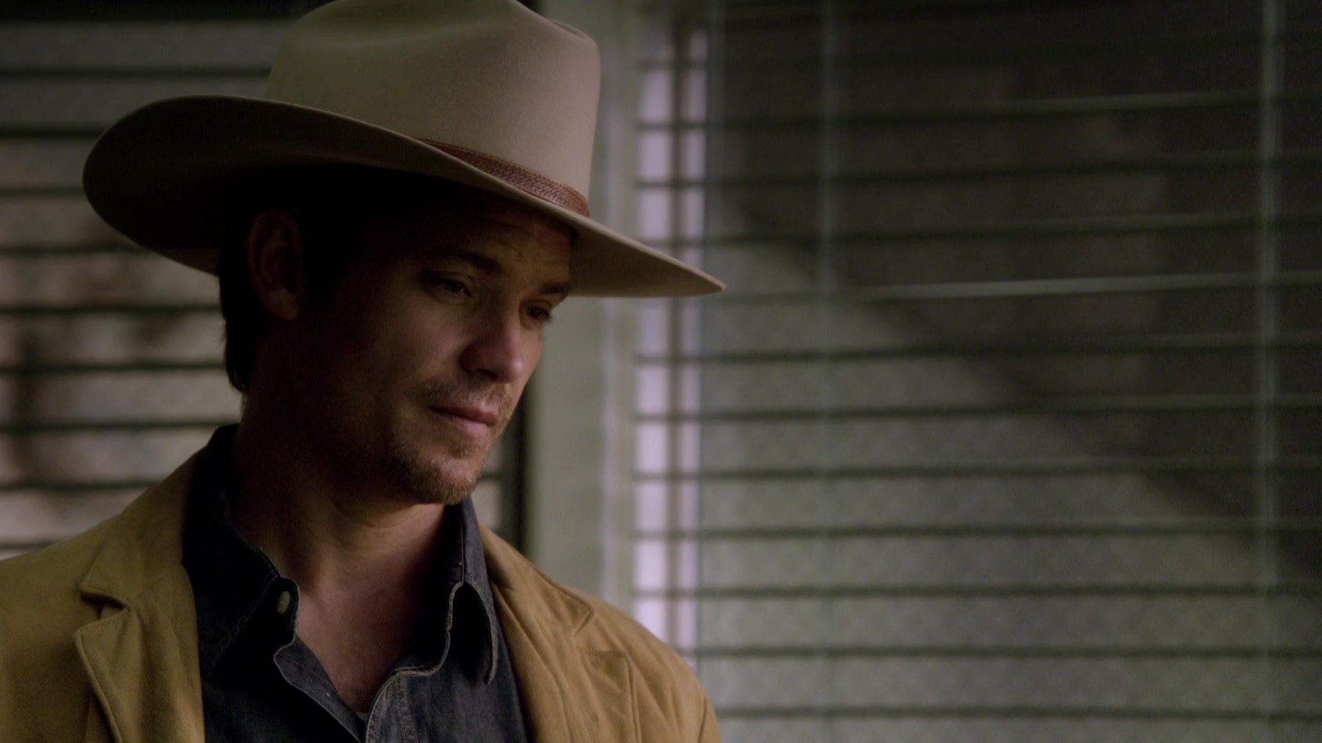 Watch Justified Online | Stream Seasons 1-6 Now | Stan