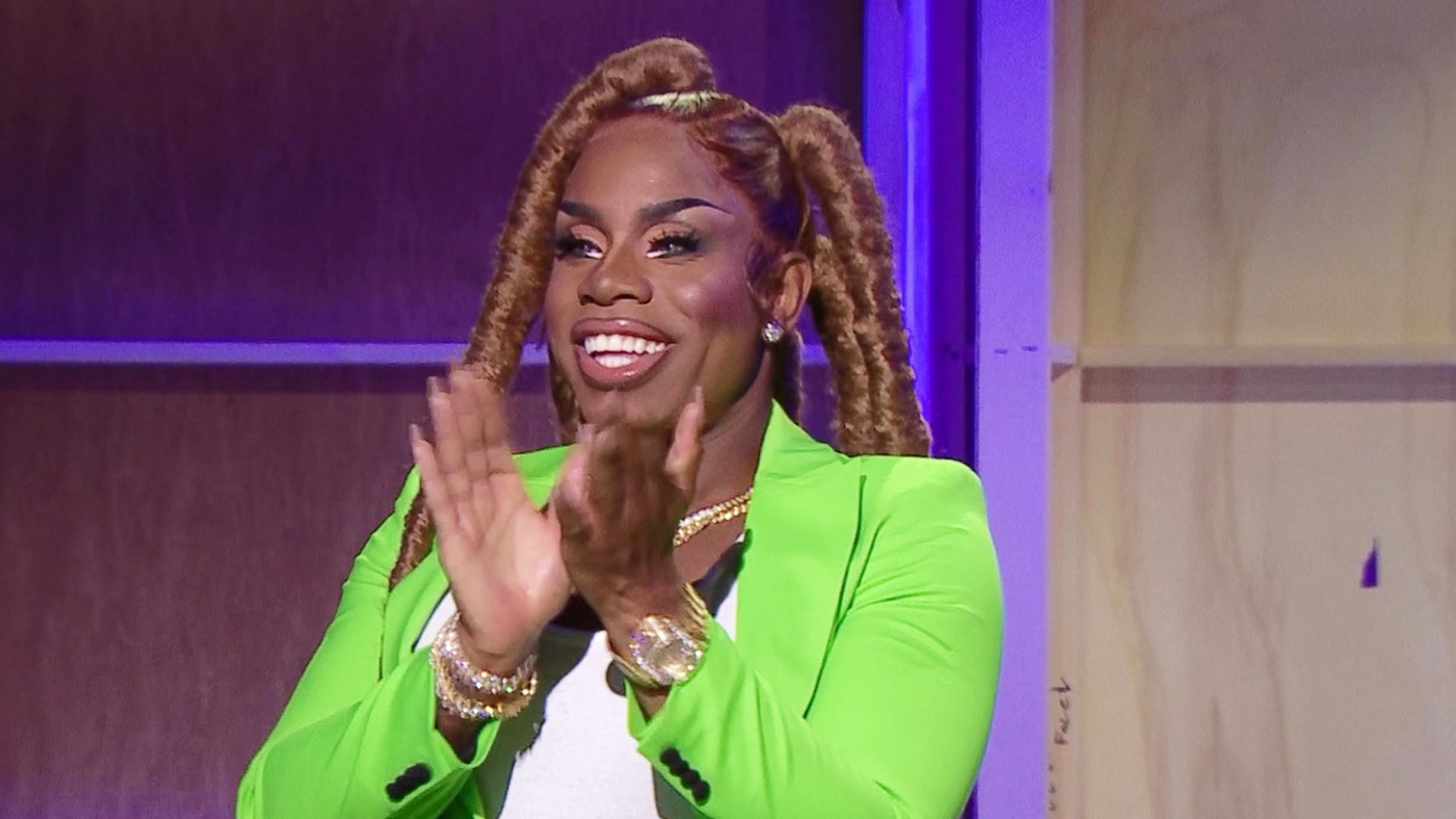 Watch Canada's Drag Race: Canada vs The World Online  Stream Seasons 1