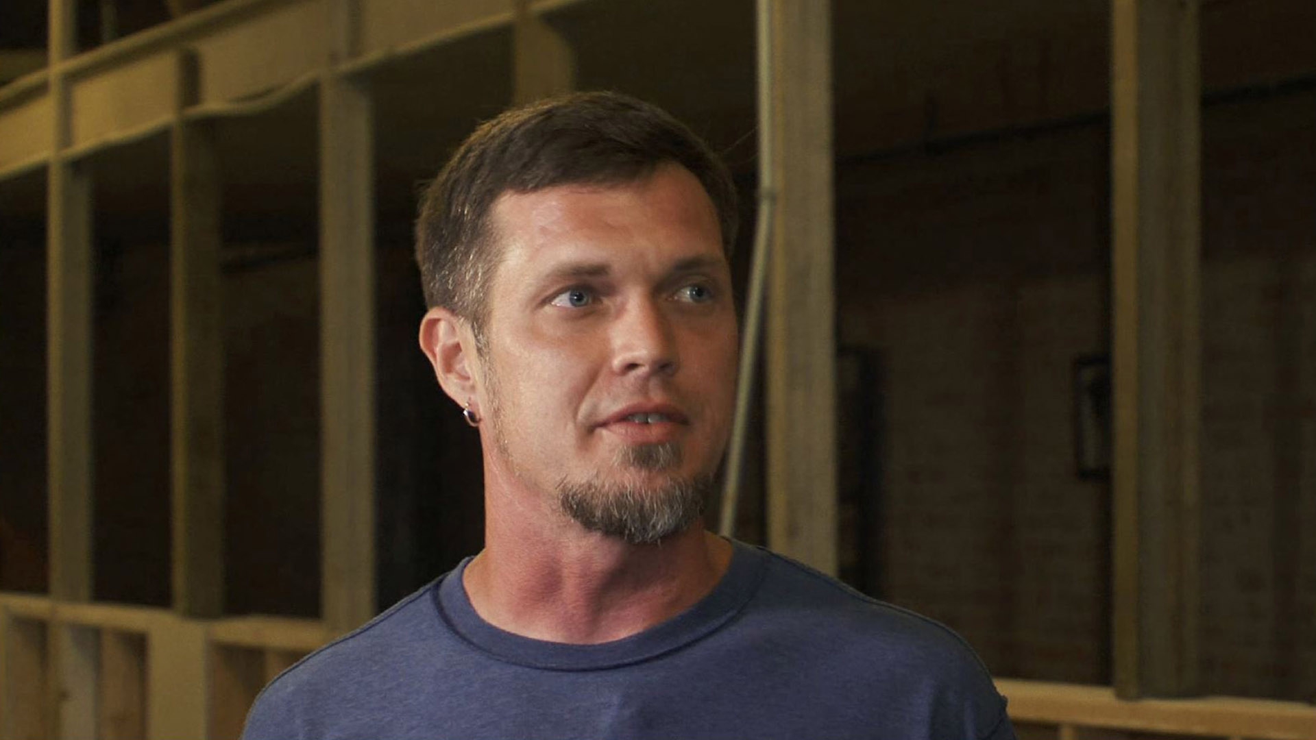 Watch Ghost Hunters Online | Stream Seasons 10-11 Now | Stan