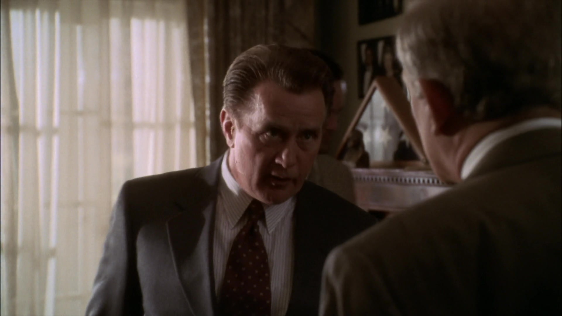 Watch The West Wing Season 2 Online | Stream TV Shows | Stan