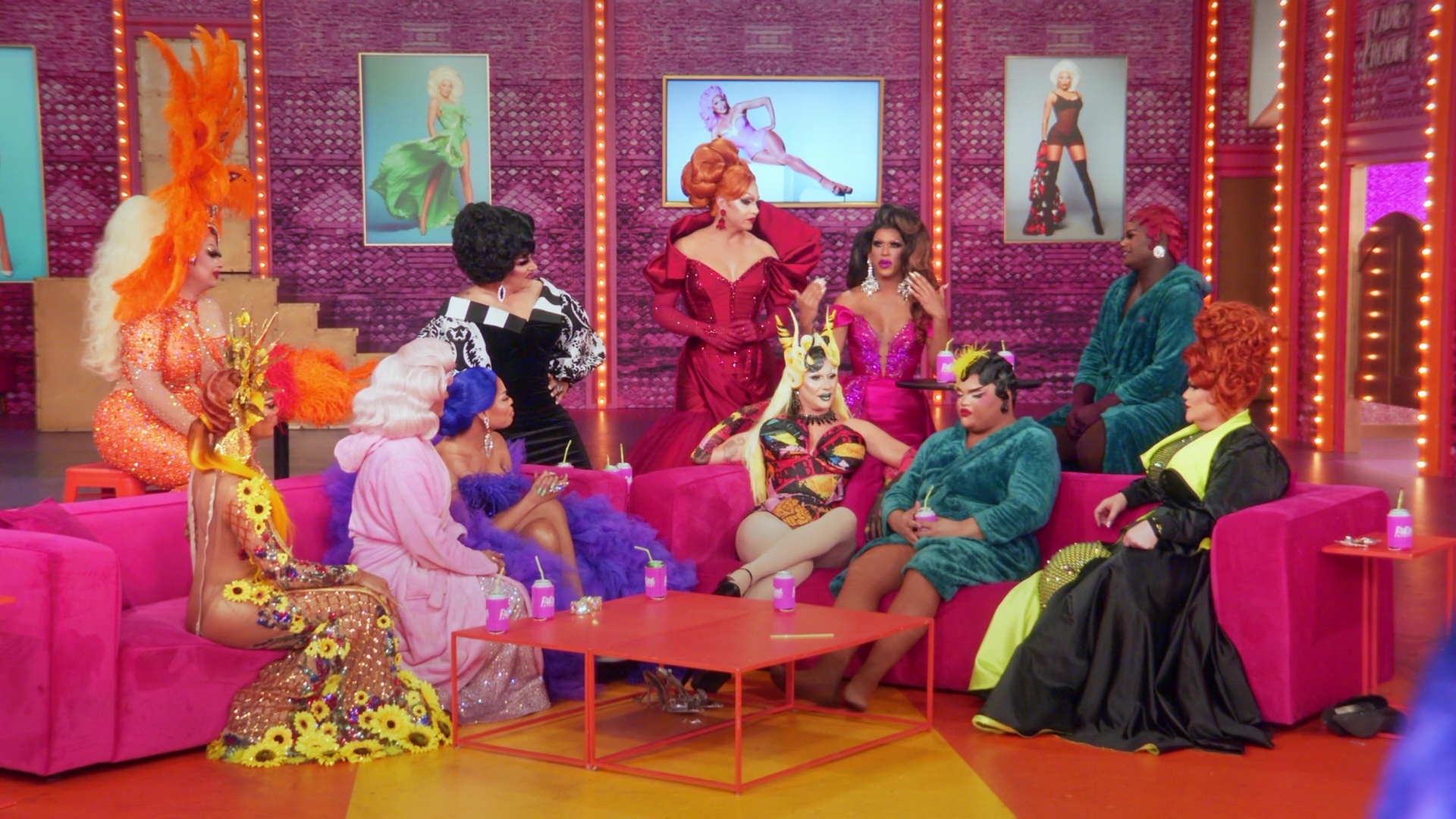 Watch RuPaul's Drag Race: All Stars Untucked All Stars 8 Online ...