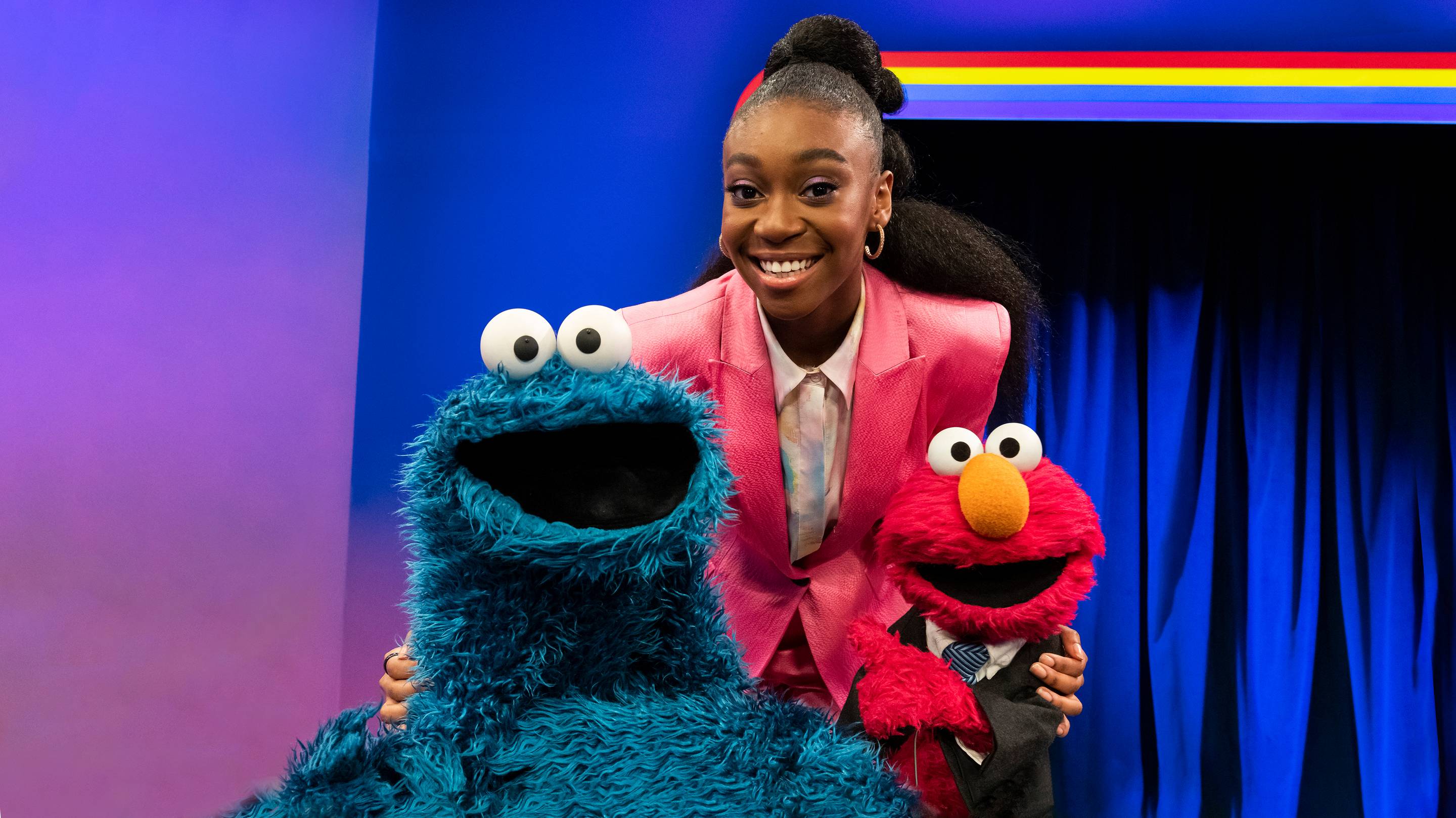 Watch The Not-Too-Late Show with Elmo Online | Stream Season 2 Now | Stan