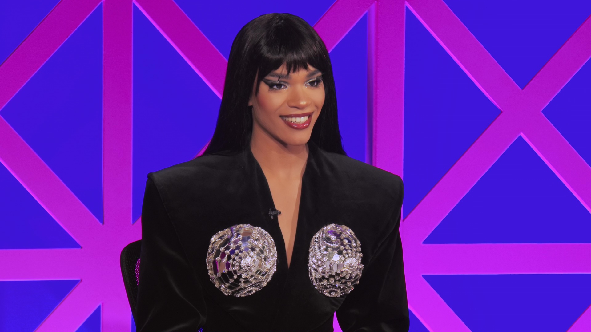 Watch RuPaul's Drag Race UK | Season 5 Now Streaming | Stan.