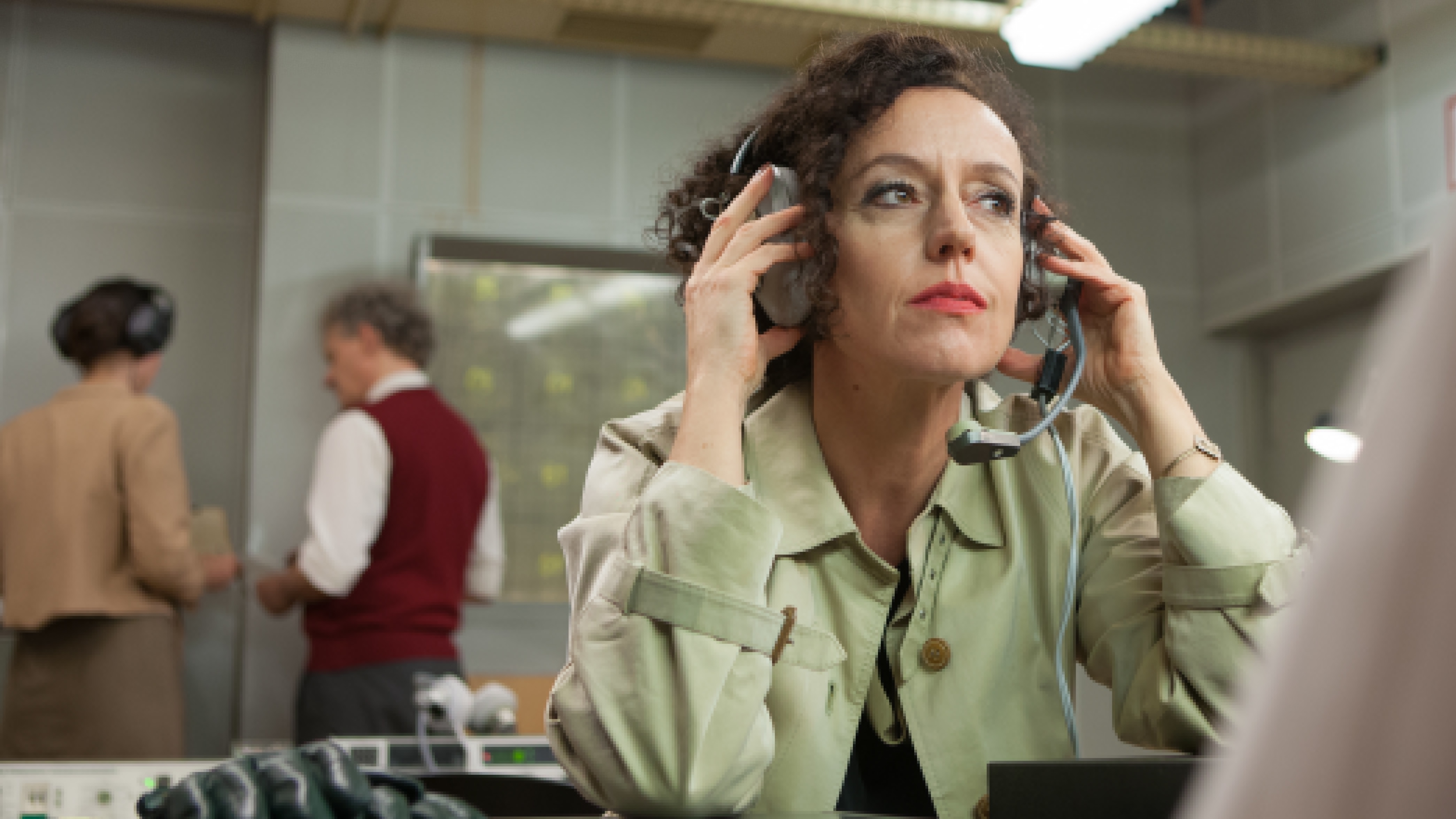 Watch deutschland 83 online stream season 1 now stan