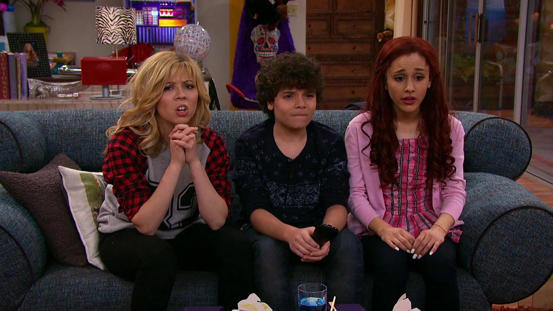 Watch Sam and Cat Online | Stream Season 1 Now | Stan